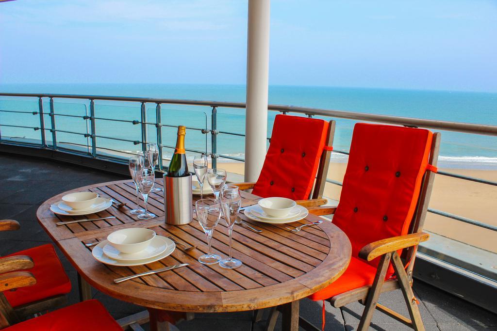 The Sands Sea Front Apartamento *